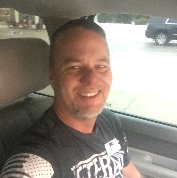 Meet your Posher, Kevin - Picture 1 of 1